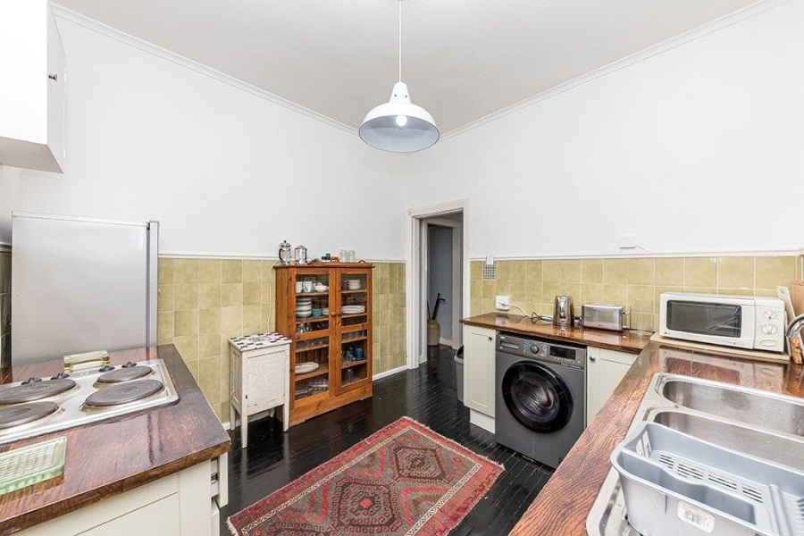2 Bedroom Property for Sale in Gardens Western Cape